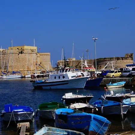 Appartamento Charming Near The In Gallipoli